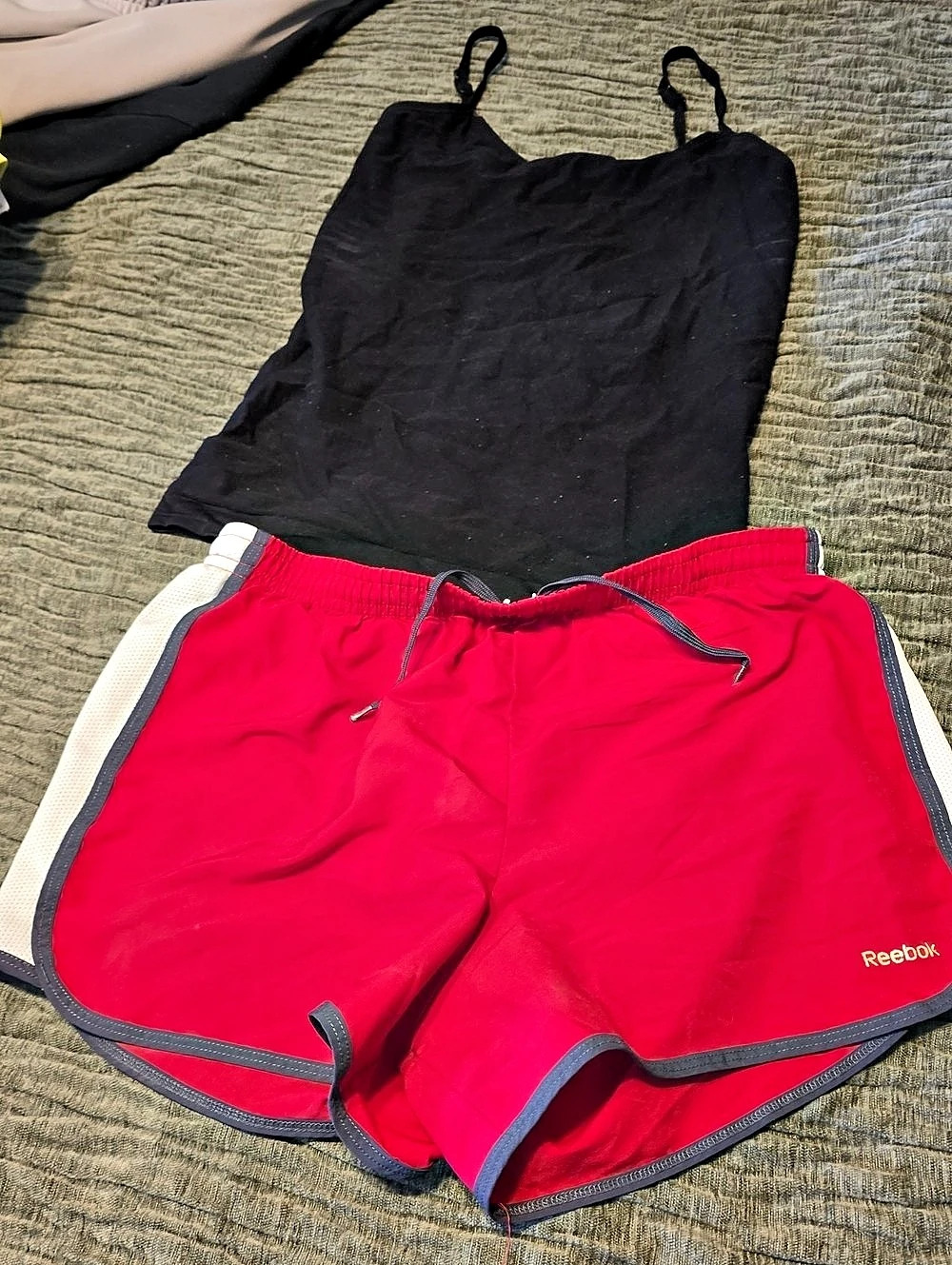 Reebok Athletic Running Shorts Set Red & Black Medium